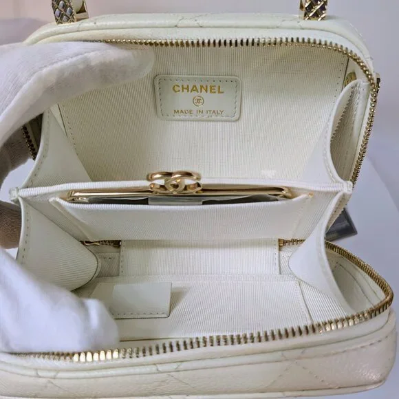 Chanel White Caviar Leather Mini Top Handle Vanity Case - Picture 11 of 16